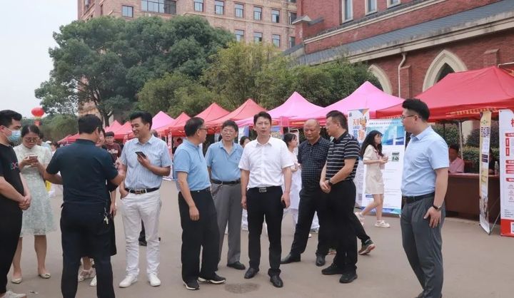 湖南电子科技职业学院8.jpg