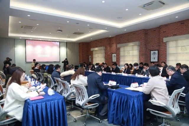 全市高校多措并举促进毕业生高质量充分就业.jpg