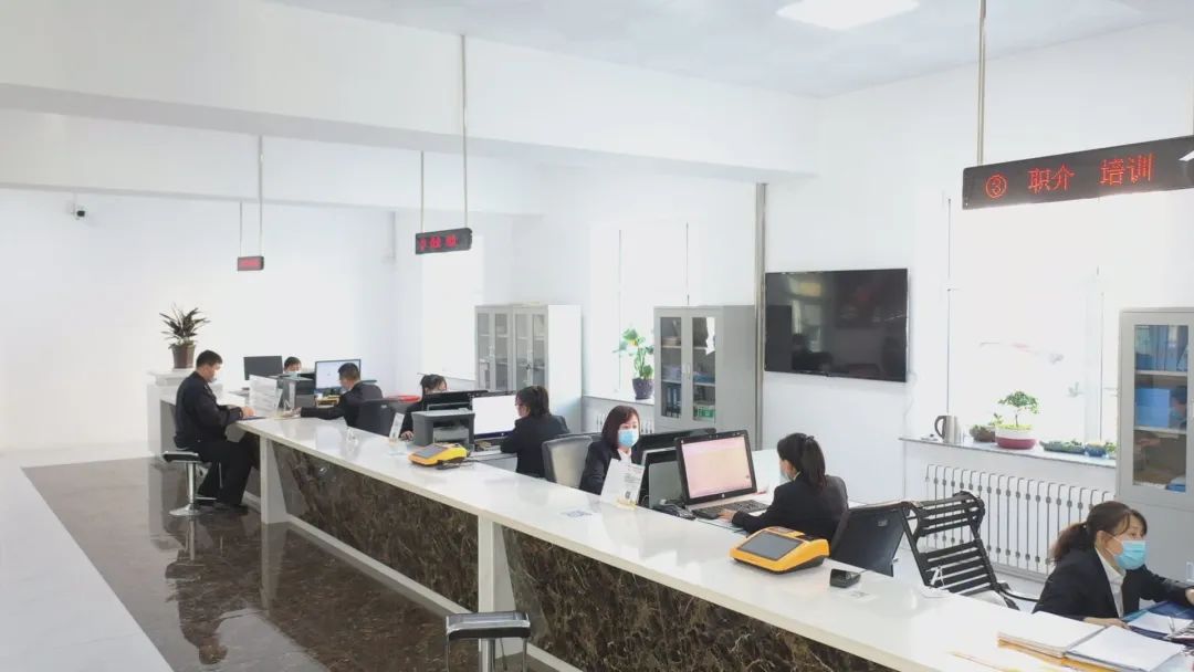 1693465013511456.jpg 【政策解读】乡村振兴就业创业优惠政策解读3.jpg