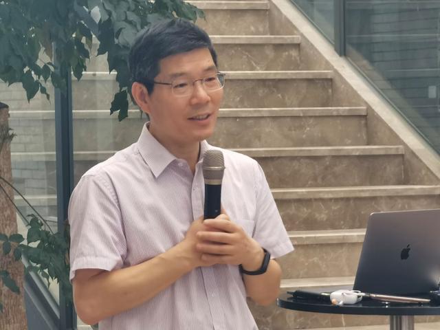 2023年杭州大学生创业学院“人工智能行业沙龙”活动在杭举行1.jpeg