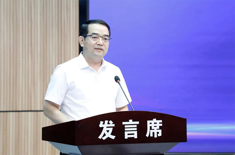 河南省教育厅、农业农村厅共建河南农业职业学院2.jpg