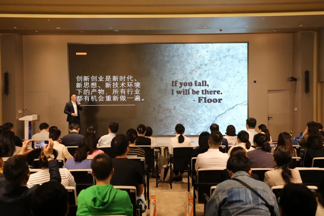 “创青春”上海青年创新创业大赛海外人才专项赛颁奖仪式举行9.jpg