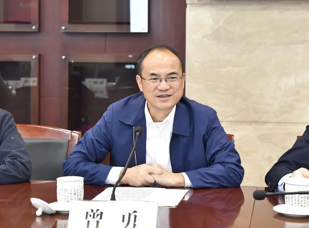 合作共赢！西南大学与电子科技大学签署校际战略合作协议1.jpg