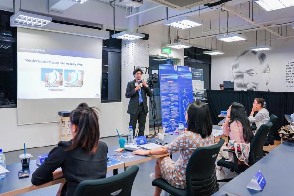 第二届云南国际创新创业大赛新加坡赛区复赛成功举办1.jpg