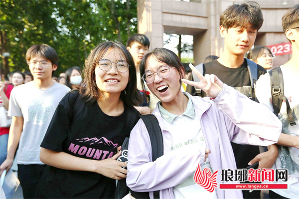 1699412594194008.jpeg 山东2024年高考报名9日开始 夏季高考科目仍为“3+3” 外语听…….jpeg