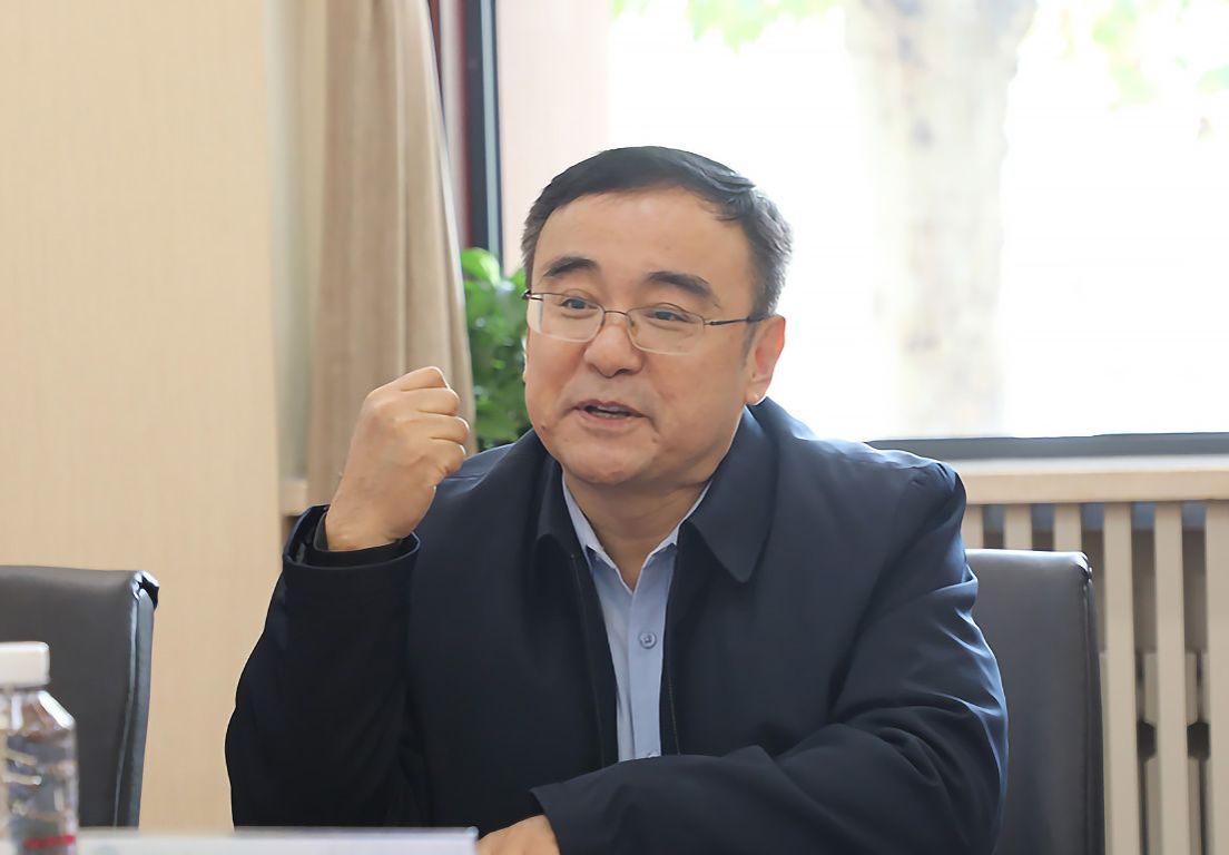 北京大学继续教育学院院长杨学祥一行来校调研2.jpg