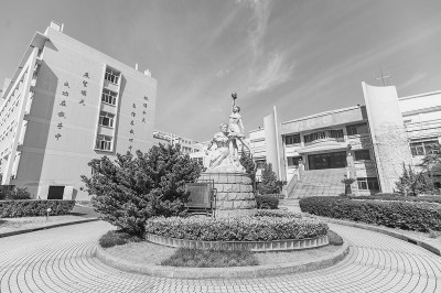 浙江省平湖市职业中等专业学校：“院校企”一体化育人 培养高素质技术技能人才.jpg