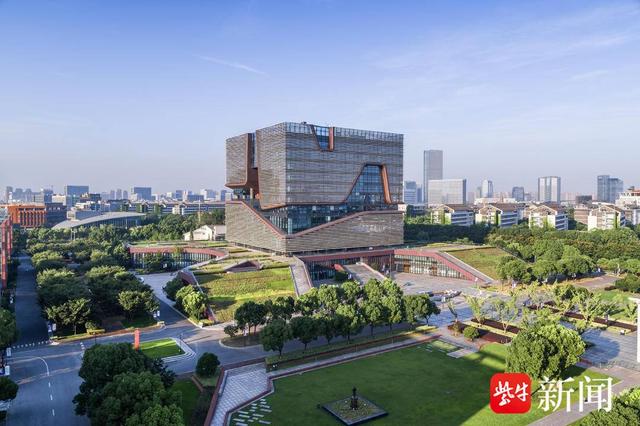 教育学科首次上榜 西交利物浦大学六学科跻身泰晤士高等教育学科排名.jpeg