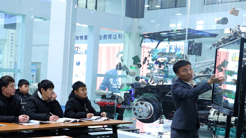 驻马店职业技术学院：以产教融合推进跨越式发展2.jpeg