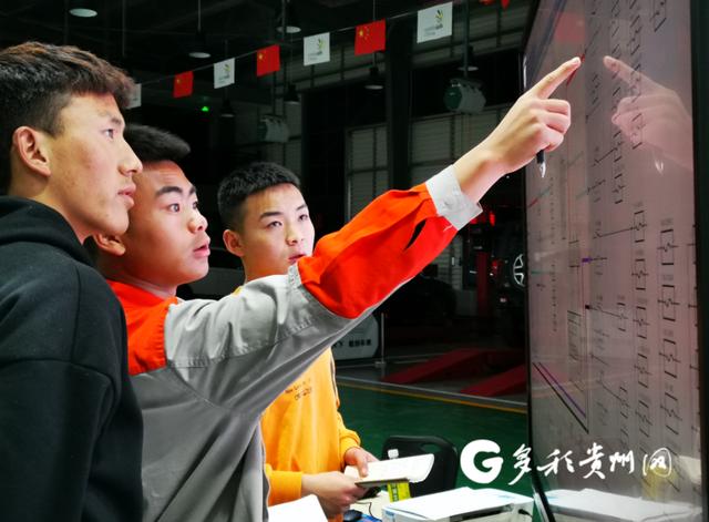 育交通英才 铸职教品牌——贵州交通技师学院这十年5.jpeg