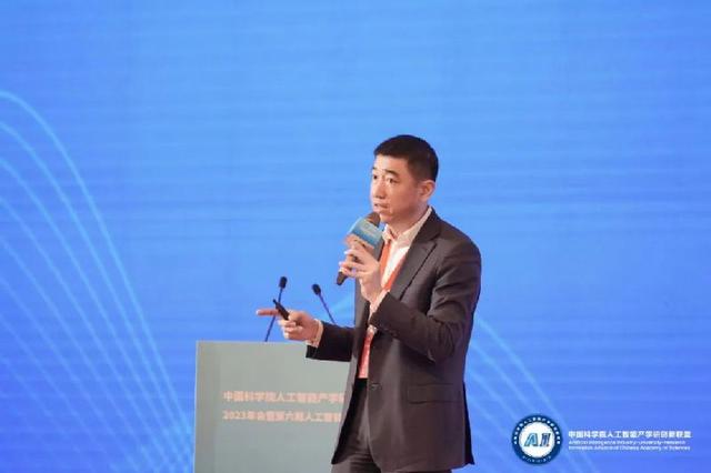 产教融合推动AI产业高端计算人才培养1.jpeg