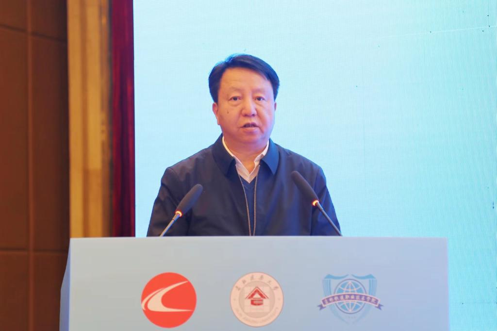 1703214771308628.jpg 吉林智慧轨道交通行业产教融合共同体成立大会在吉林市召开1.jpg