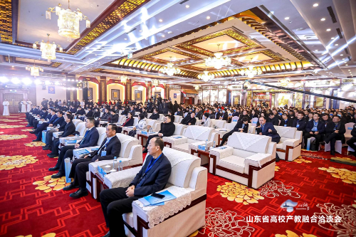 149家企业3873个岗位！全省首届高校产教融合洽谈会在烟台举办1.png