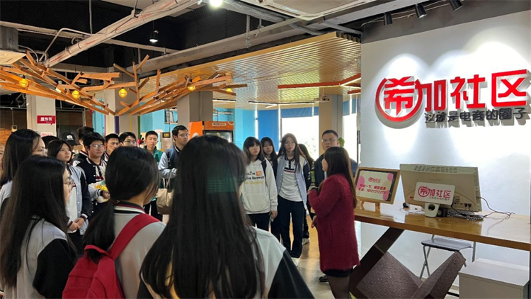 深化产教融合，校企双双合作，番禺职校积极推进人才培养模式改革10.png