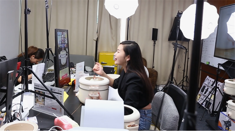深化产教融合，校企双双合作，番禺职校积极推进人才培养模式改革9.png