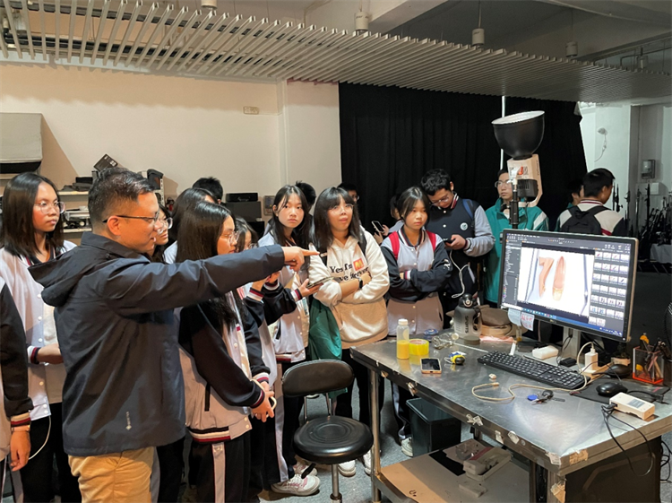 深化产教融合，校企双双合作，番禺职校积极推进人才培养模式改革5.png