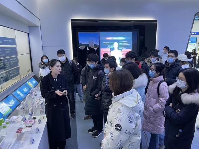 济南市开展2024年寒假“高校学子看家乡”活动1.jpeg