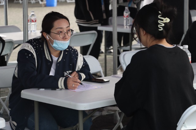 甘肃省高师就业联盟2024届毕业生春季双选会举行1.jpg